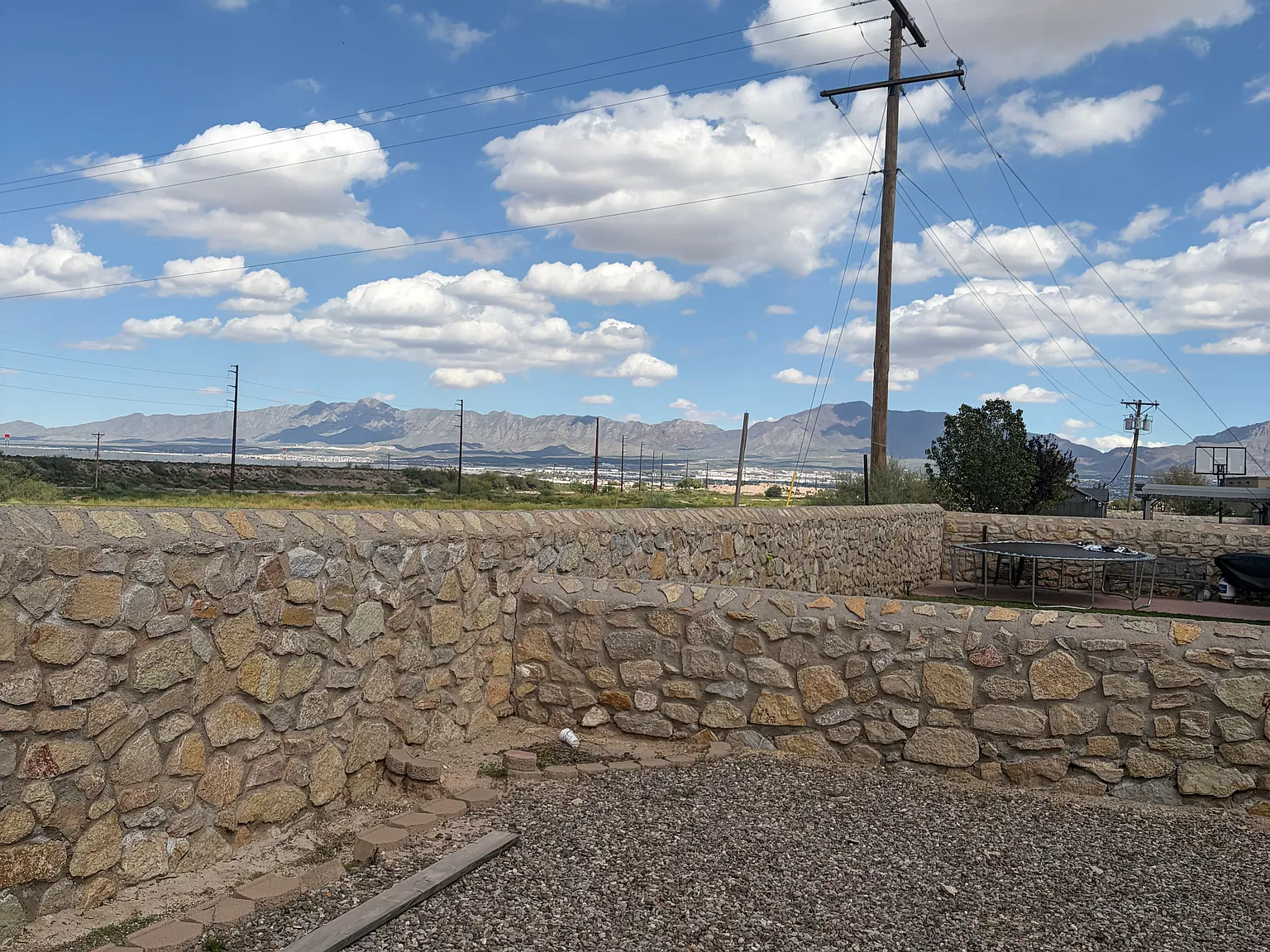 3 bed, 1757 sqft, $1,700 — Photo 3