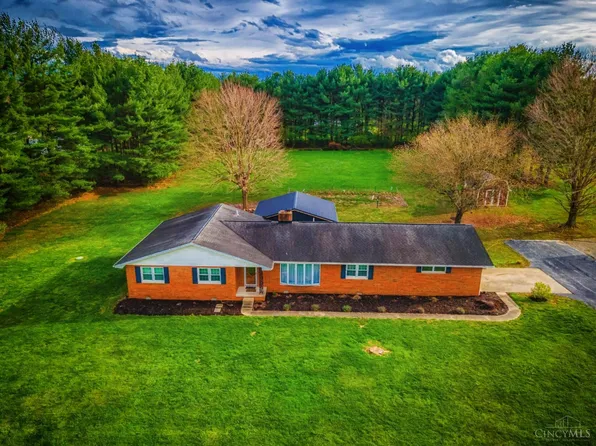 665 Inlow Ave, Peebles, OH 45660