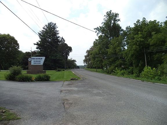 5th image of 299 Galloway Dr