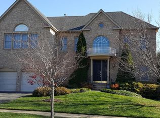 6303 Berkshire Dr, Bethesda, MD 20814