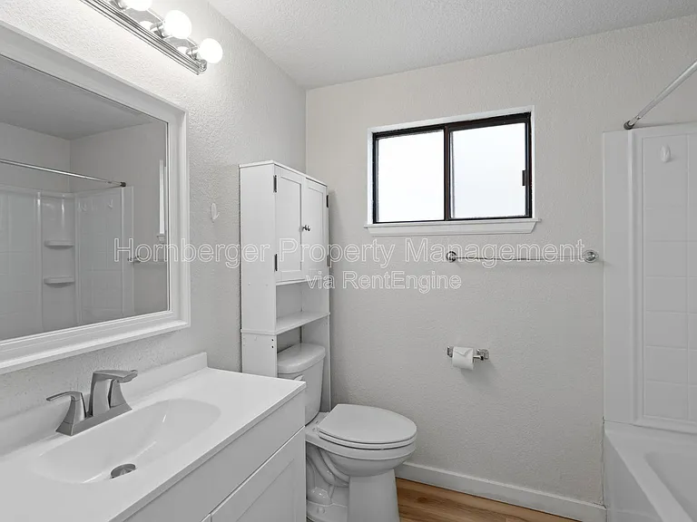 1609 E 1st Ave — Photo 16