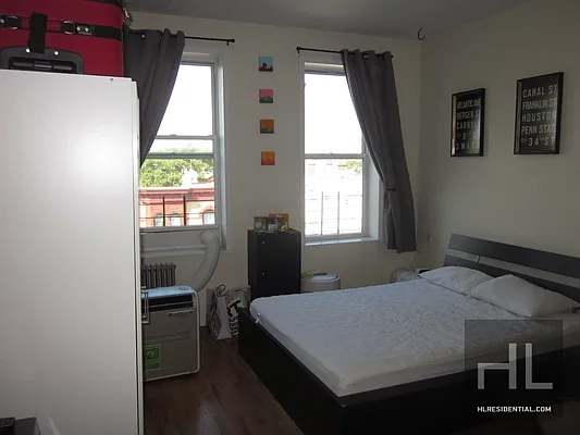 Rented by Highline Residential | media 51