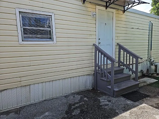 1500 SW 131st Pl — Photo 3
