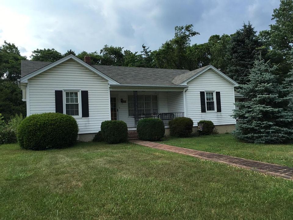 1st image of 2141 Windsor Ave