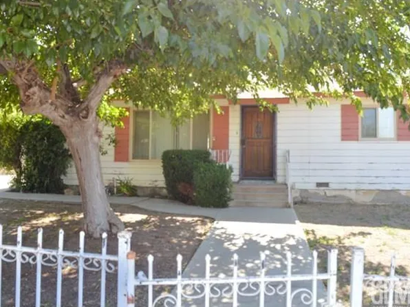 901 Greenwood Dr, Bakersfield, CA 93306
