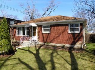 2011 Main St, Evanston, IL 60202