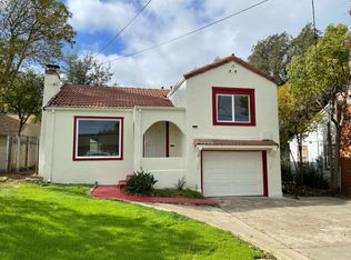 93 14th St, Vallejo, CA 94590