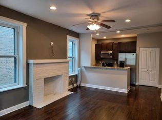 2559 W Wilson Ave #2, Chicago, IL 60625