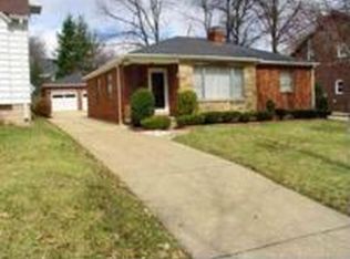 343 E Tuscarawas Ave, Barberton, OH 44203