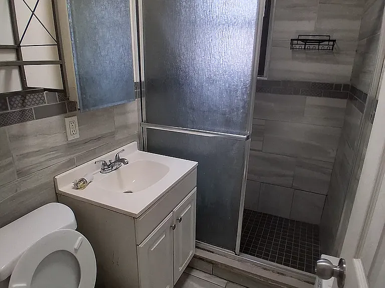 9413 5th Ave #4R — Photo 11