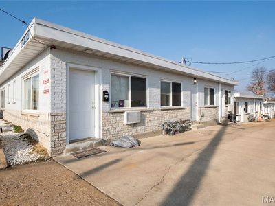 8009 Gravois Rd, Saint Louis, MO, 63123