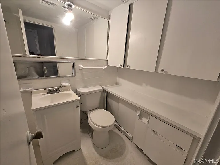 3737 Wesley Dr — Photo 14