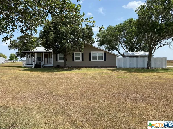 6623 State Highway 111 S, Edna, TX 77957