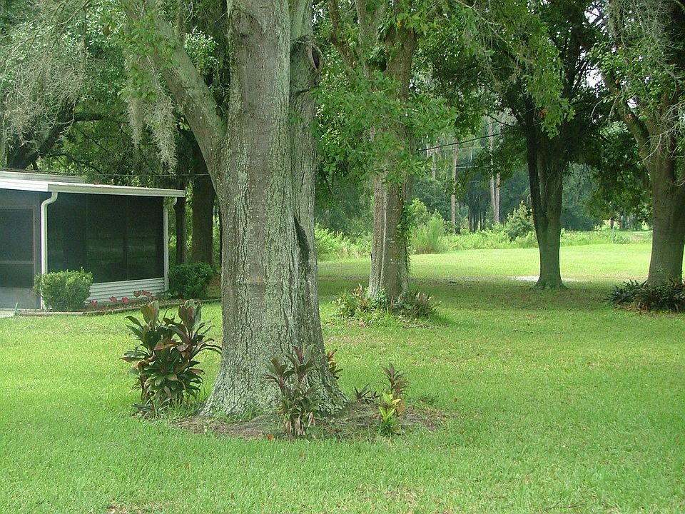 2nd image of 5806 N Pless Rd