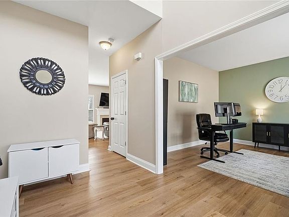 4th image of 6459 Millstone Cove Dr