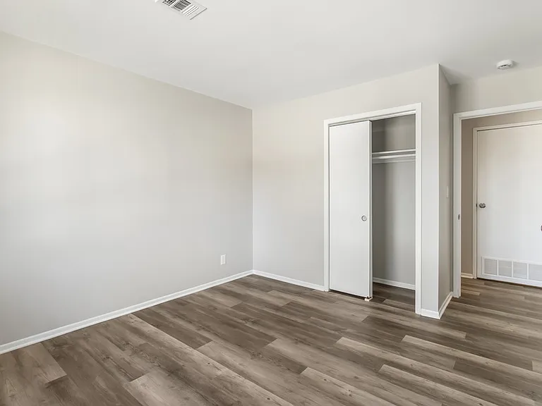 1344 Camden Way #B — Photo 17
