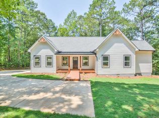 281 Wildwood Cir, Griffin, GA 30223