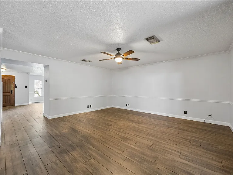 9206 Windward Trce — Photo 8