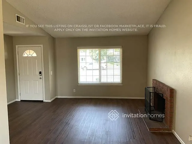 5055 Citadel Ave — Photo 2