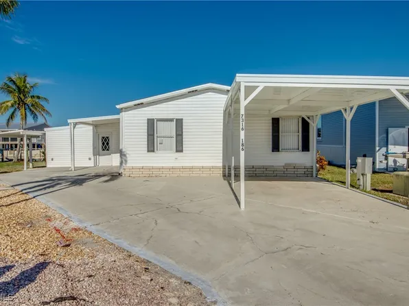 7316 Cobiac Dr, Saint James City, FL 33956