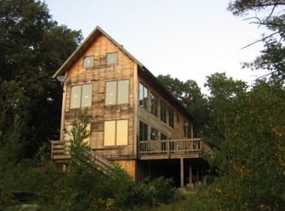 328 Alpine Rd, Fitchburg, MA 01420