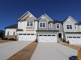 3142 Cathedral Comb Dr, Apex, NC 27502