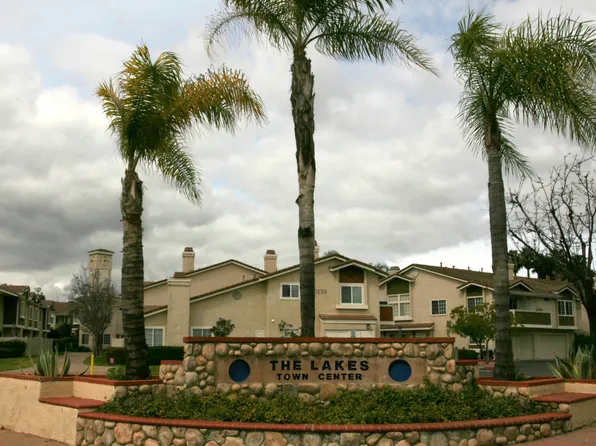 10170 Palm Glen Dr, Santee, CA