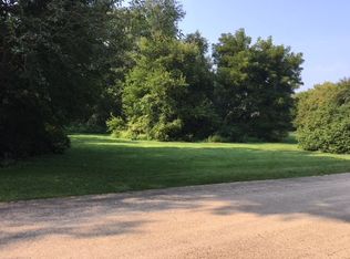 7952 Weldon Woods Close, Rockford, IL 61102