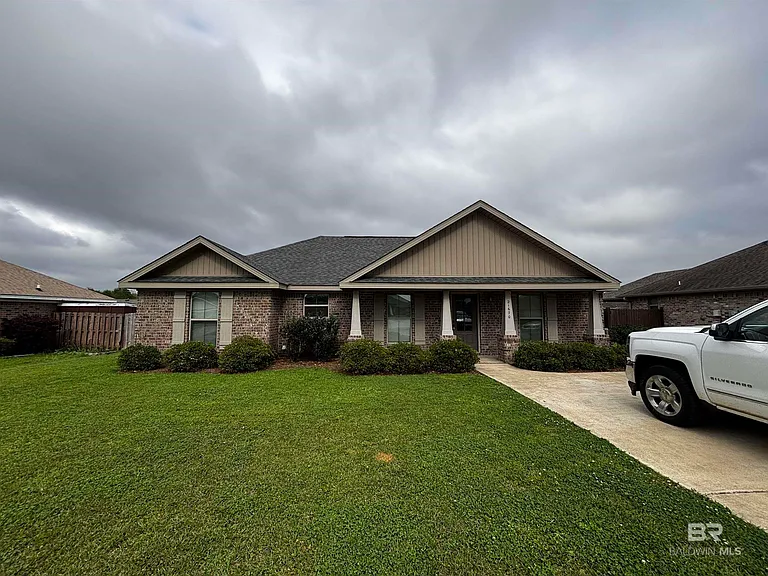 21670 Bartlett Ln — Photo 1