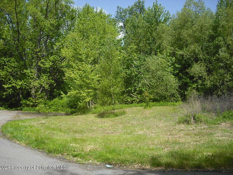 1st image of Corner Vipond Avenue & Gilroy
