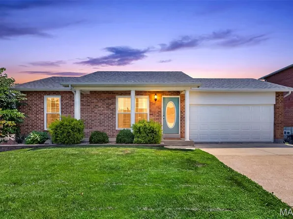 2948 Katie Ct, Arnold, MO 63010