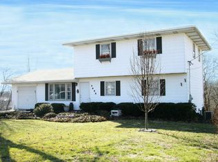 3625 Blecha Rd, Imperial, MO 63052