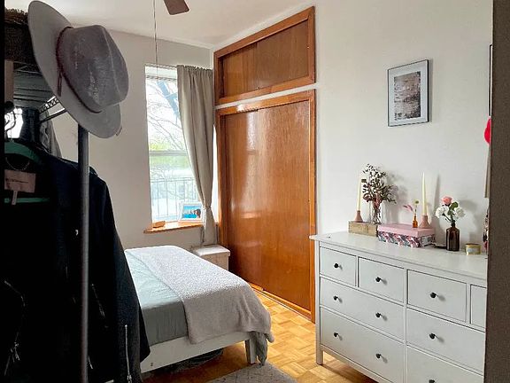 5th image of 751 Manhattan Ave #2R