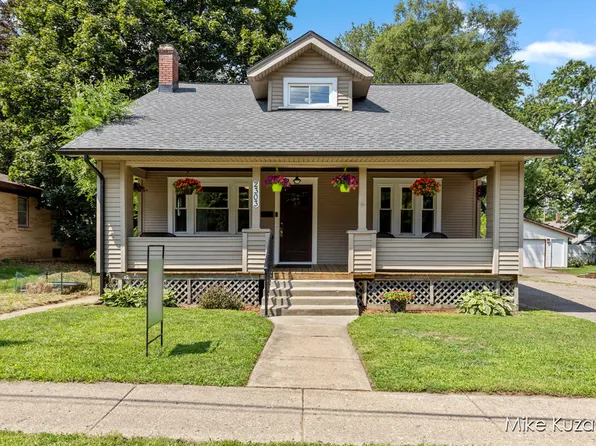 2303 Wyoming Ave SW, Wyoming, MI 49519