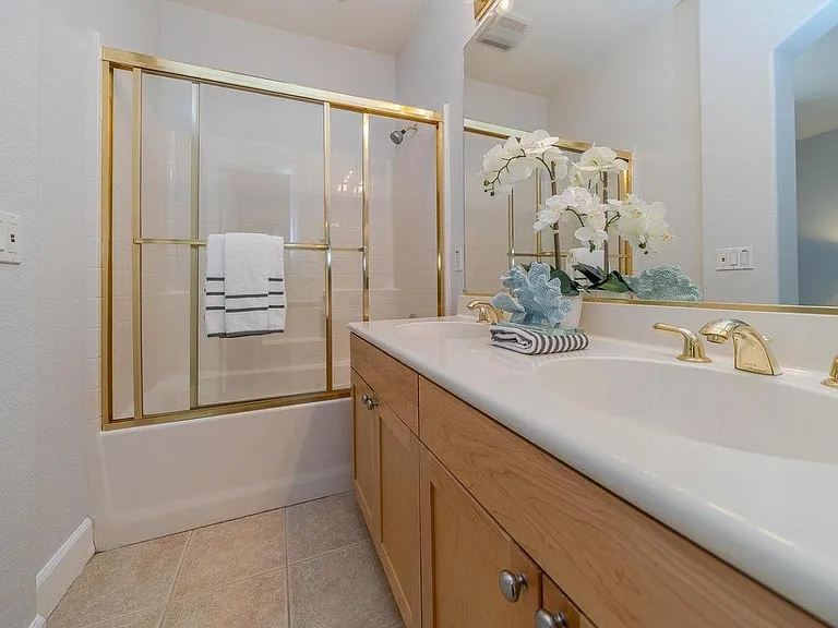117 Serenity Pl — Photo 35
