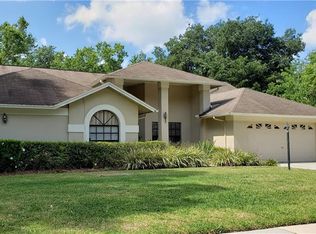 3805 Lithia Ridge Blvd, Valrico, FL 33596