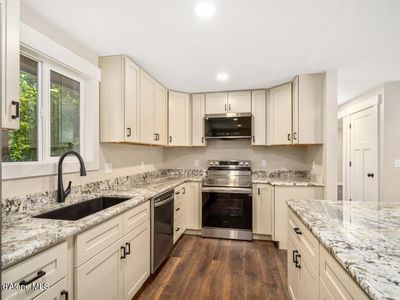 5306 N Parkwood Cir, Coeur D Alene, ID, 83815