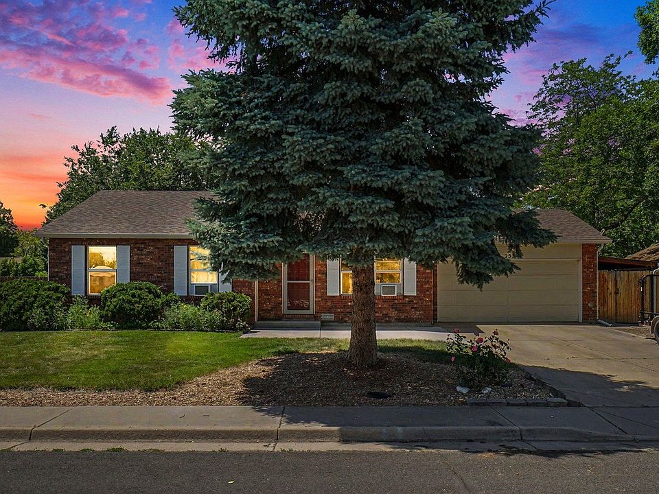 1st image of 253 Blossom Dr
