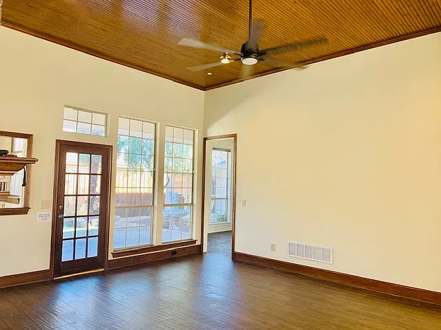 3112 Ipswich Dr — Photo 12