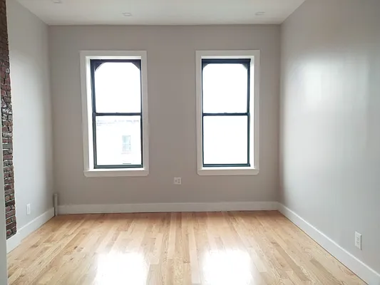 Rented by Fiddler Realty | media 18