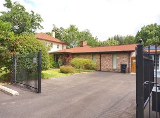 8911 Carousel Ln, Houston, TX 77080