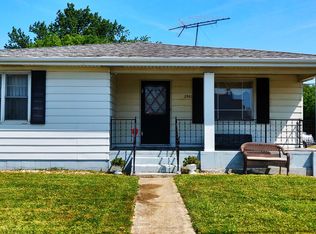 2960 Bernice Rd, Lansing, IL