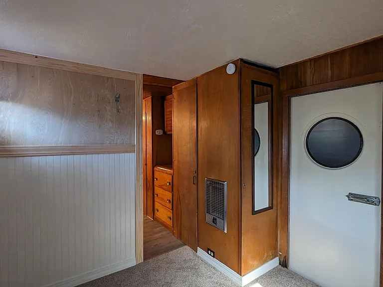 863 Trinidad Ct NE — Photo 29