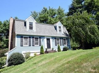 52 Phillips Rd, Pembroke, MA 02359