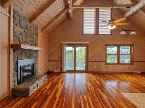 295 Fairview Dr, Hays, NC 28685