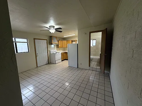 4443 S 4th Ave #2 Photo 1