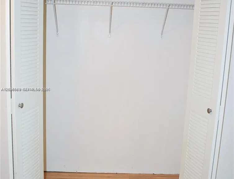 3339 Virginia St #207 — Photo 9
