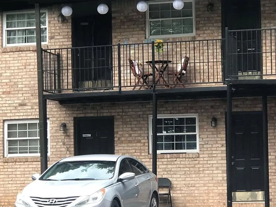 127 McBee St