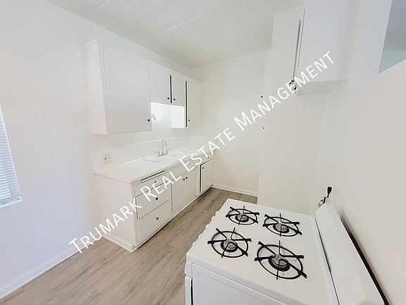 2nd image of 458 E Verdugo Ave #K