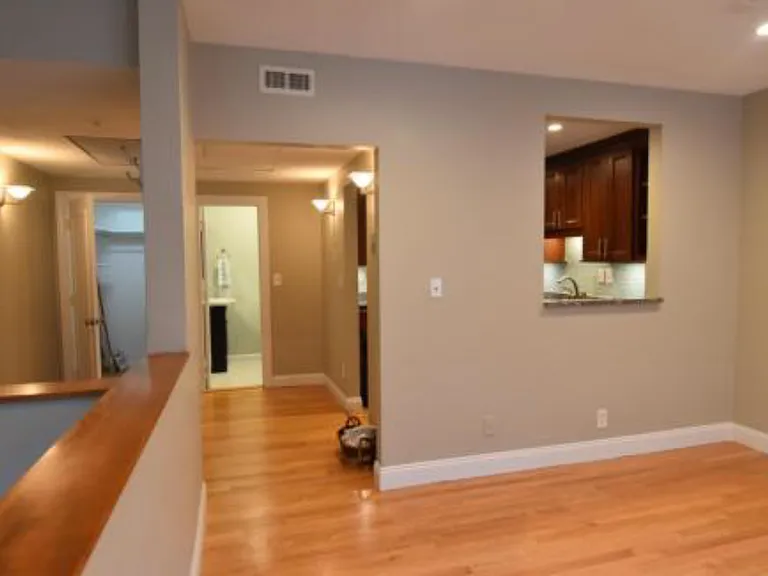 84 Gordon St #206 — Photo 5